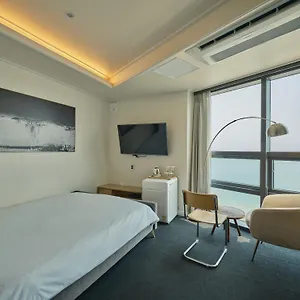 Uh The Haeundae Hotel